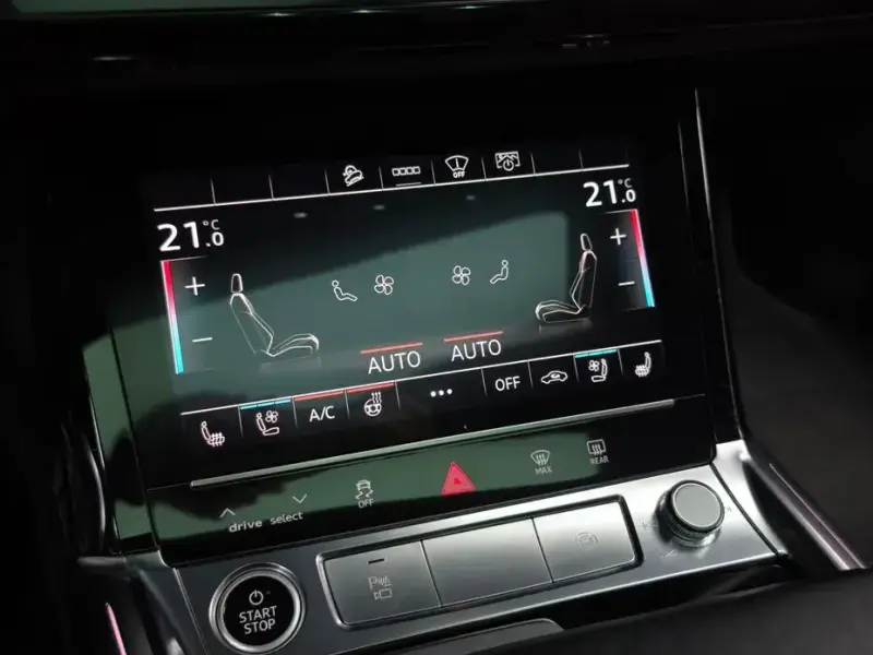 2021 Audi e-tron с пробегом 59 386 км