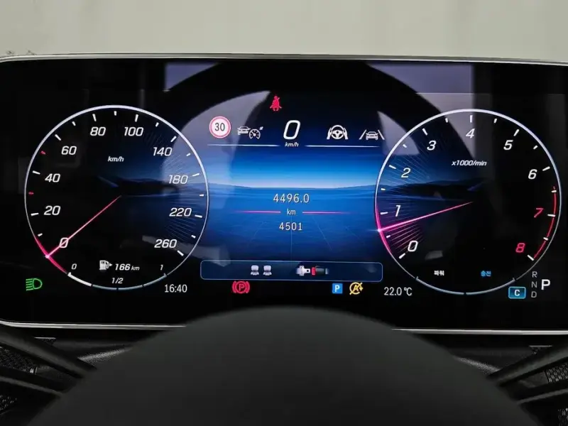 2026 Mercedes-Benz CLE с пробегом 4 501 км