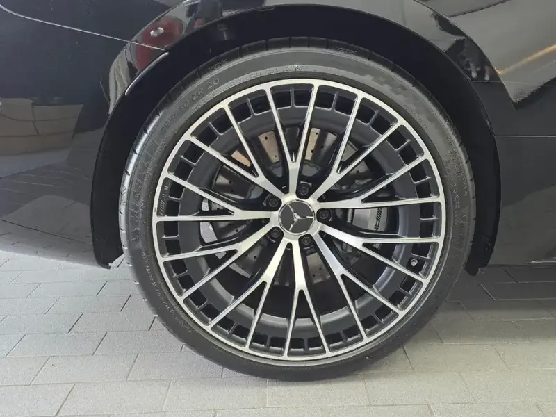 2025 Mercedes-Benz CLE с пробегом 946 км