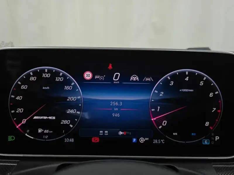 2025 Mercedes-Benz CLE с пробегом 946 км
