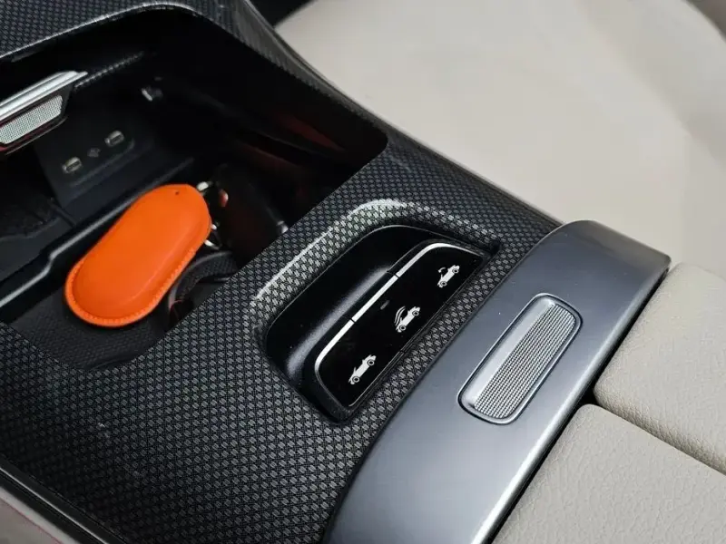 2026 Mercedes-Benz CLE с пробегом 4 501 км