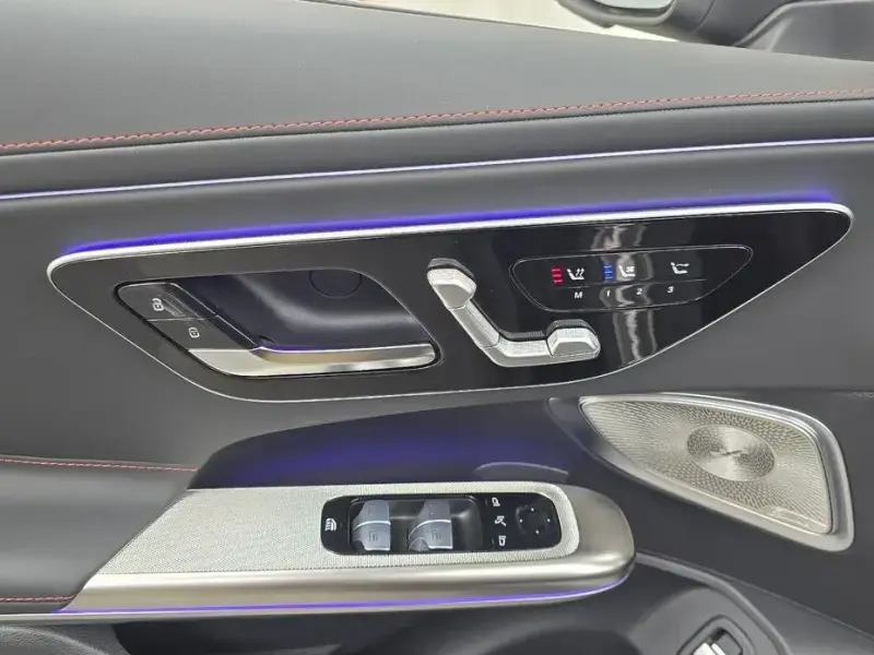 2025 Mercedes-Benz CLE с пробегом 946 км