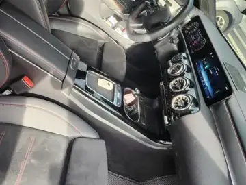 2024 Mercedes-Benz CLA с пробегом 70 100 км
