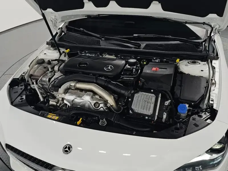 2024 Mercedes-Benz CLA с пробегом 12 953 км