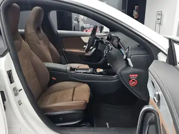 2024 Mercedes-Benz CLA с пробегом 12 953 км
