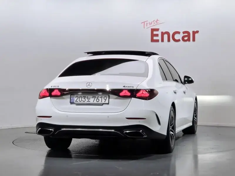 2024 Mercedes-Benz E-Класс с пробегом 22 569 км