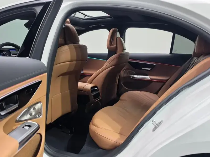 2024 Mercedes-Benz E-Класс с пробегом 22 569 км