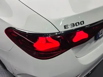 2024 Mercedes-Benz E-Класс с пробегом 22 569 км