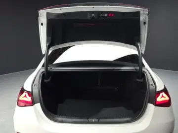 2026 Mercedes-Benz E-Класс с пробегом 491 км