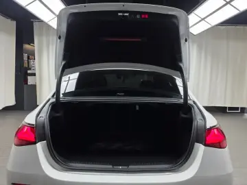 2024 Mercedes-Benz E-Класс с пробегом 25 785 км