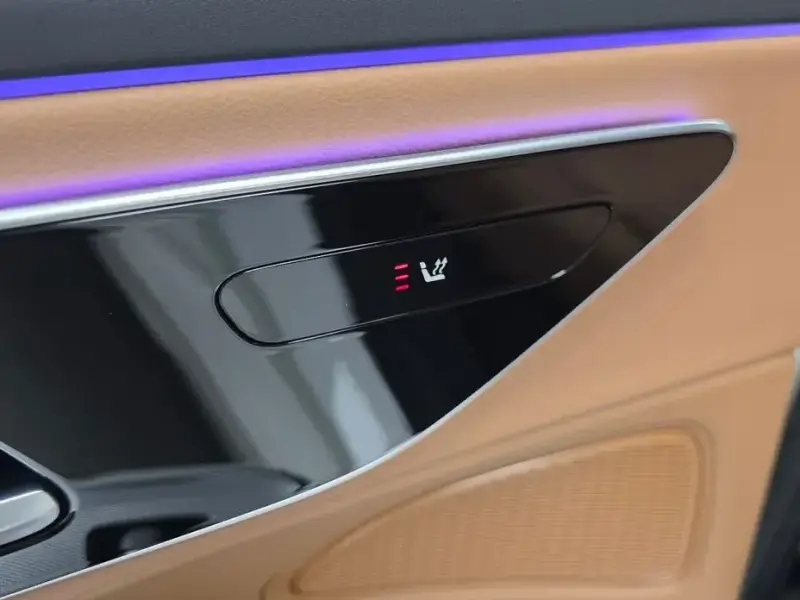 2024 Mercedes-Benz E-Класс с пробегом 25 785 км