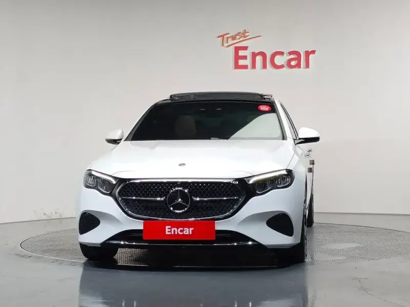 2025 Mercedes-Benz E-Класс с пробегом 4 850 км