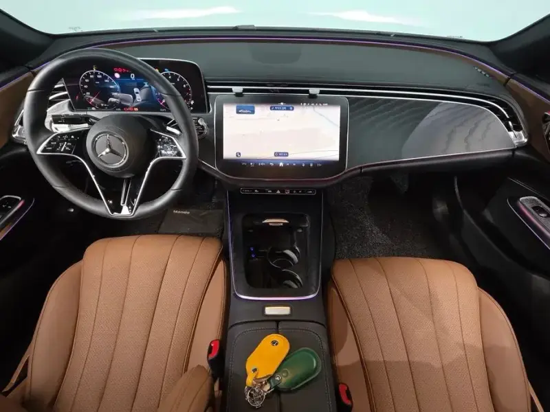 2025 Mercedes-Benz E-Класс с пробегом 4 850 км