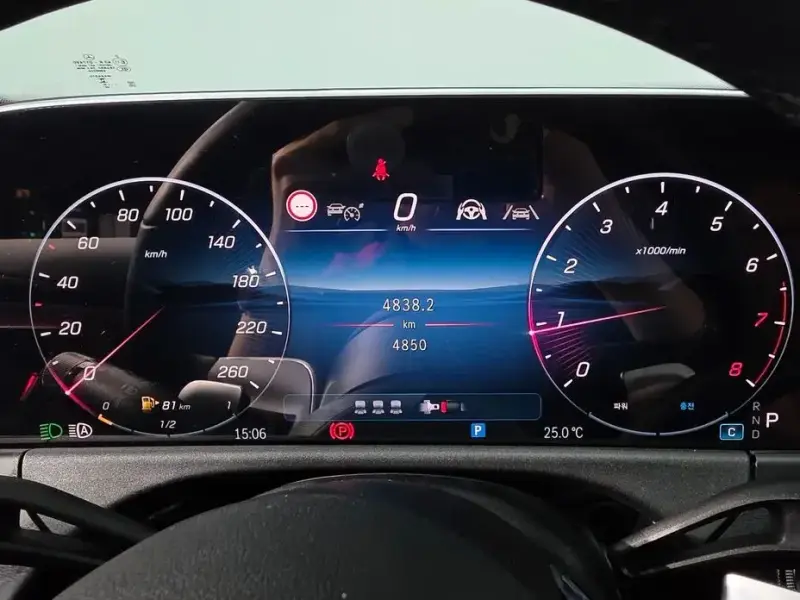 2025 Mercedes-Benz E-Класс с пробегом 4 850 км