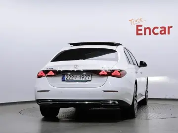 2024 Mercedes-Benz E-Класс с пробегом 30 219 км