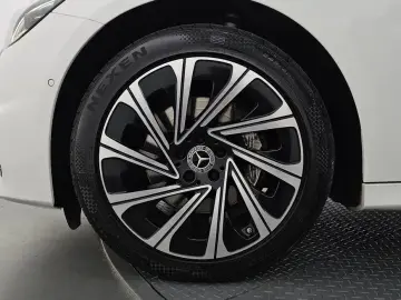 2024 Mercedes-Benz E-Класс с пробегом 30 219 км