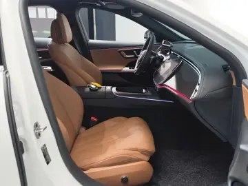 2025 Mercedes-Benz E-Класс с пробегом 4 850 км