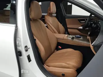 2024 Mercedes-Benz E-Класс с пробегом 30 219 км