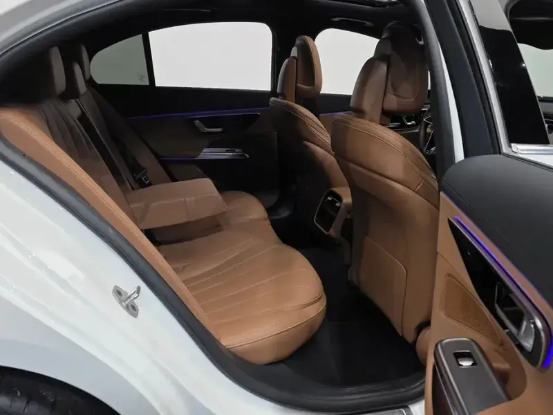 2025 Mercedes-Benz E-Класс с пробегом 16 890 км