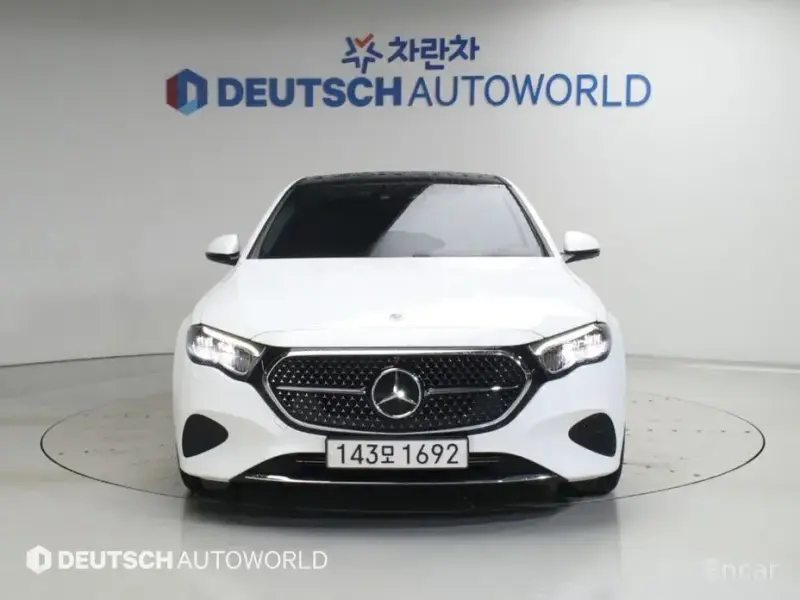 2024 Mercedes-Benz E-Класс с пробегом 24 398 км