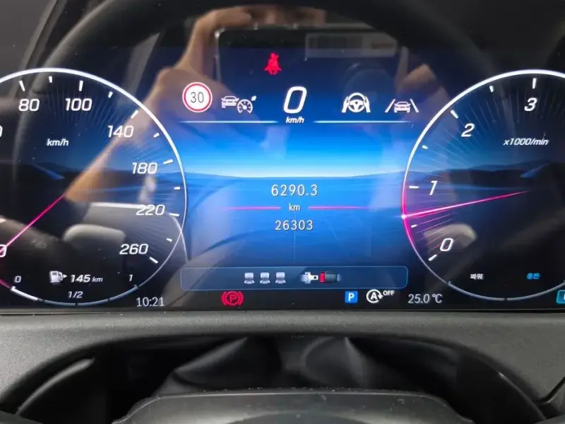 2024 Mercedes-Benz E-Класс с пробегом 26 303 км