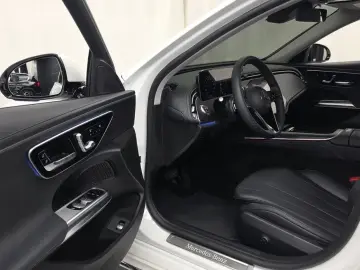2024 Mercedes-Benz E-Класс с пробегом 26 303 км