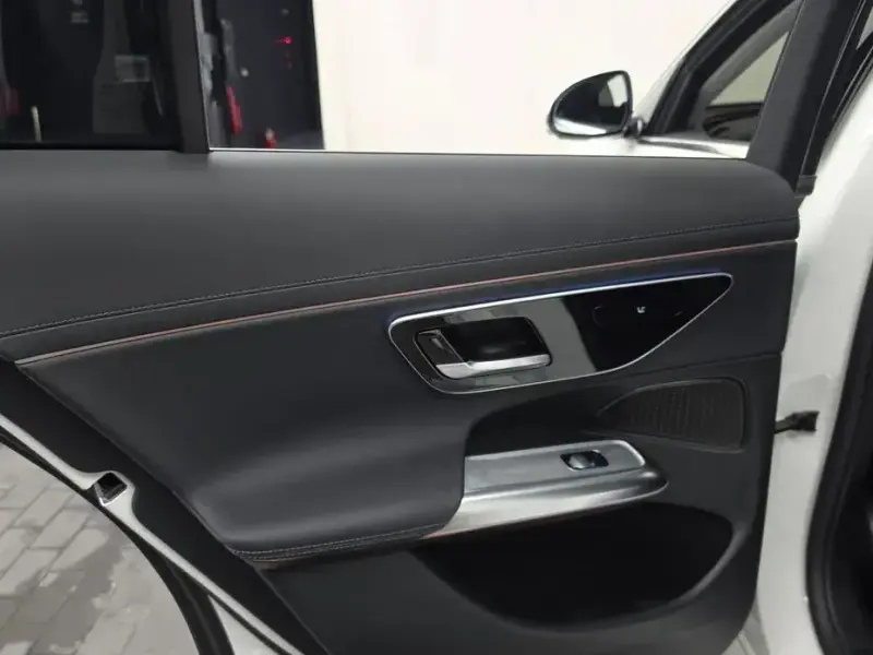 2024 Mercedes-Benz E-Класс с пробегом 26 303 км