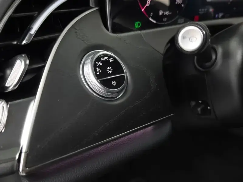 2024 Mercedes-Benz E-Класс с пробегом 26 303 км