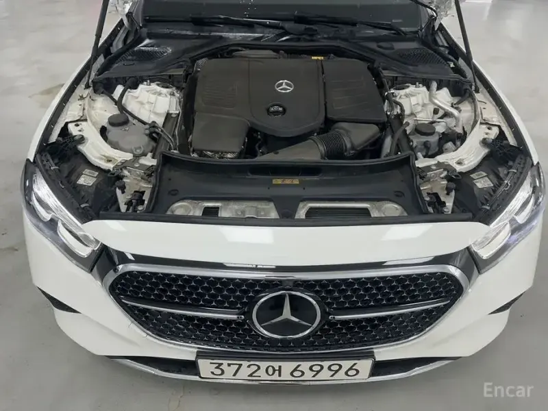 2024 Mercedes-Benz E-Класс с пробегом 41 633 км