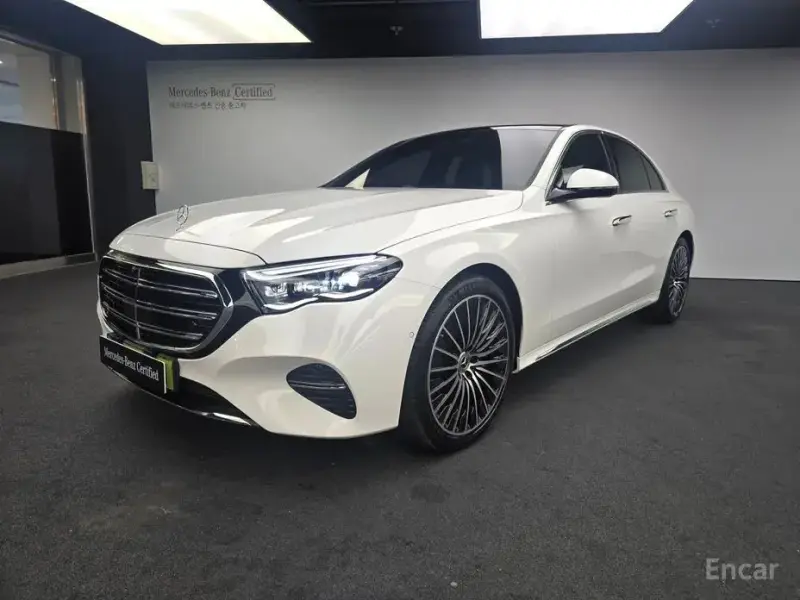 2026 Mercedes-Benz E-Класс с пробегом 4 032 км