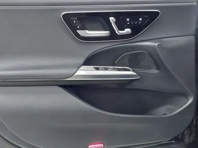 2024 Mercedes-Benz E-Класс с пробегом 22 997 км