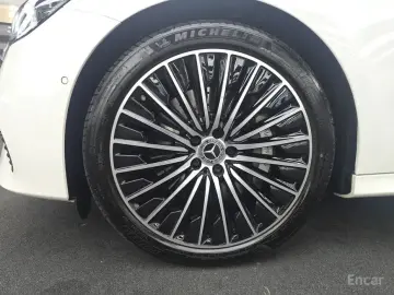 2026 Mercedes-Benz E-Класс с пробегом 4 032 км