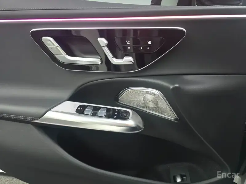 2026 Mercedes-Benz E-Класс с пробегом 4 032 км