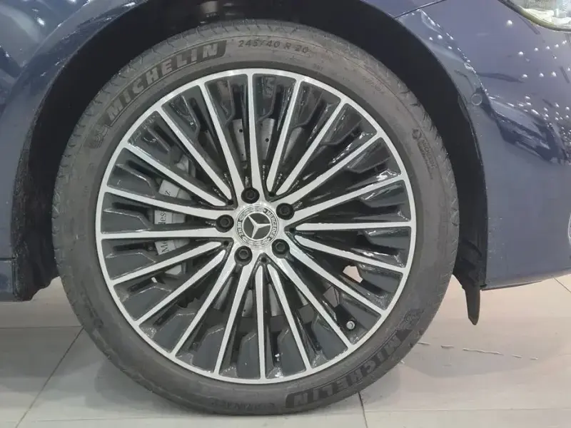 2026 Mercedes-Benz E-Класс с пробегом 3 036 км