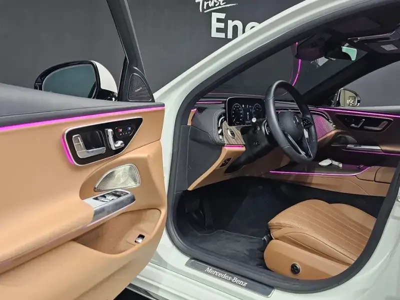 2025 Mercedes-Benz E-Класс с пробегом 26 014 км