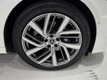 2024 Mercedes-Benz E-Класс с пробегом 26 076 км
