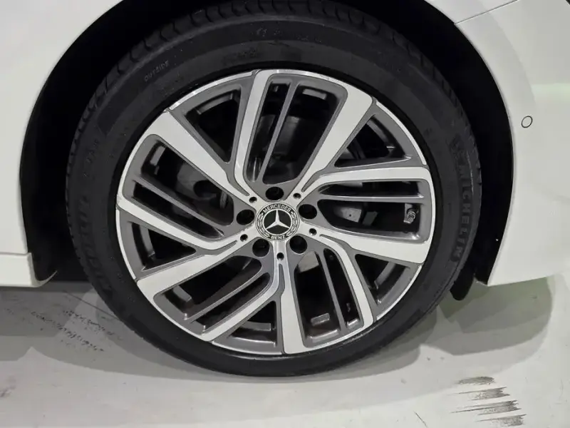 2024 Mercedes-Benz E-Класс с пробегом 26 076 км