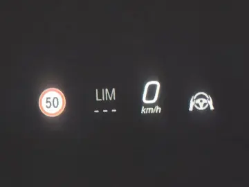 2025 Mercedes-Benz E-Класс с пробегом 26 014 км