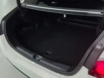 2024 Mercedes-Benz E-Класс с пробегом 26 076 км