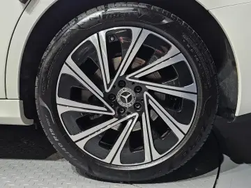 2025 Mercedes-Benz E-Класс с пробегом 26 014 км