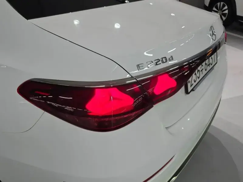 2024 Mercedes-Benz E-Класс с пробегом 26 076 км