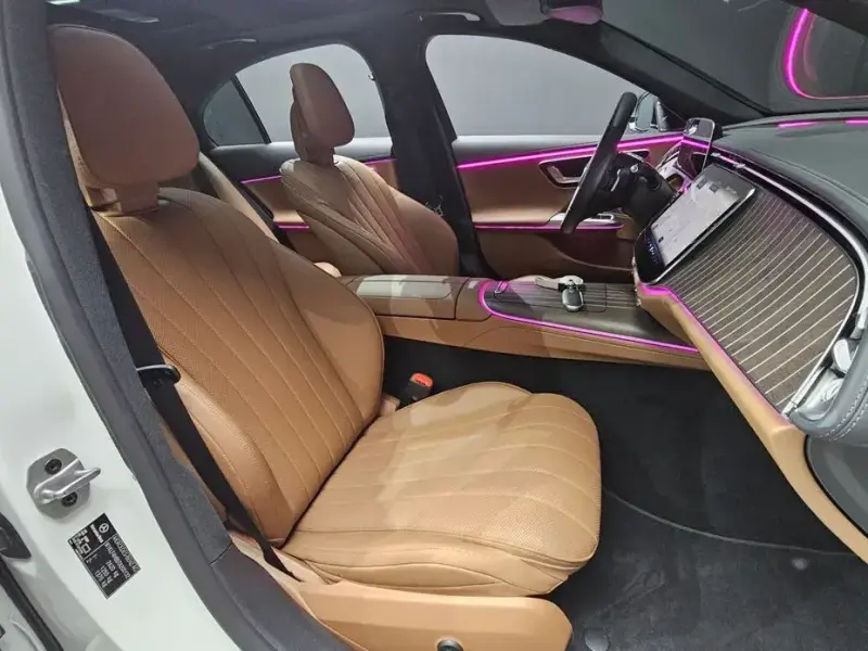 2025 Mercedes-Benz E-Класс с пробегом 26 014 км
