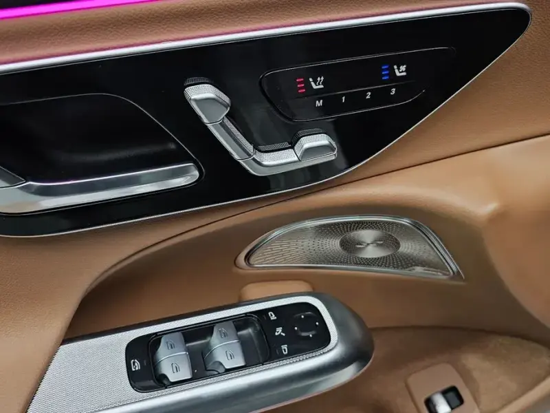 2025 Mercedes-Benz E-Класс с пробегом 26 014 км