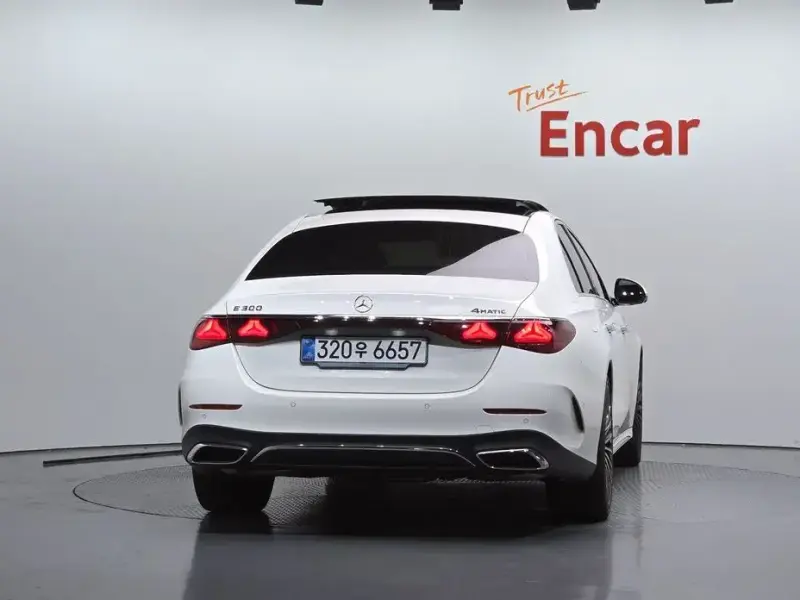 2025 Mercedes-Benz E-Класс с пробегом 3 302 км