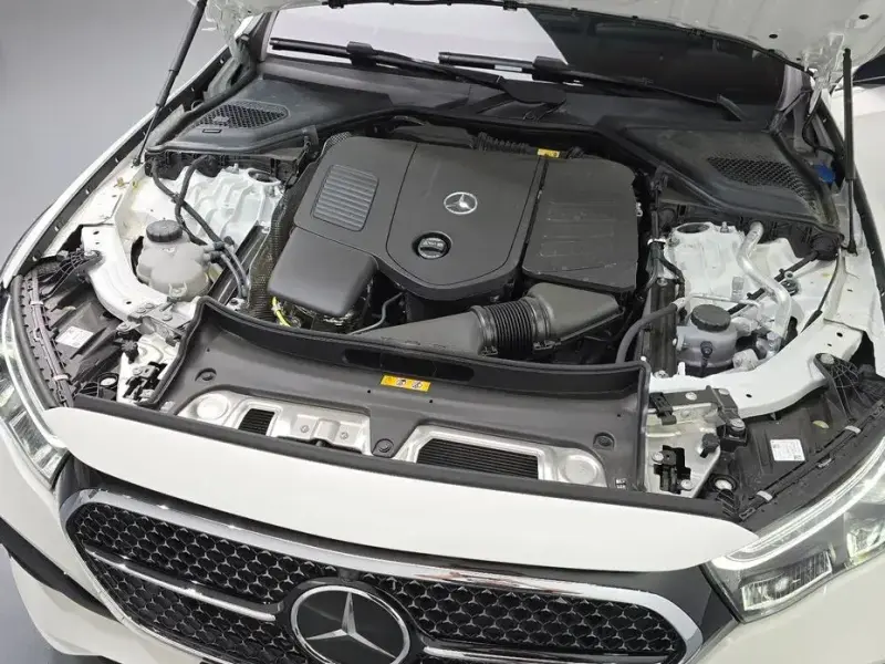 2025 Mercedes-Benz E-Класс с пробегом 3 302 км