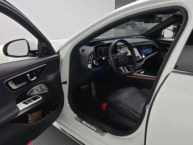 2025 Mercedes-Benz E-Класс с пробегом 3 302 км