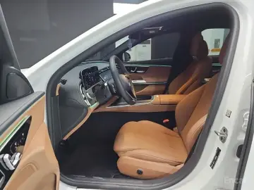 2024 Mercedes-Benz E-Класс с пробегом 13 211 км