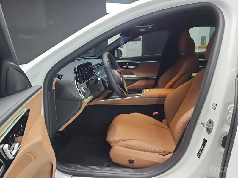2024 Mercedes-Benz E-Класс с пробегом 13 211 км