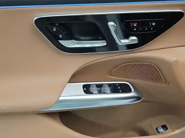 2024 Mercedes-Benz E-Класс с пробегом 13 211 км
