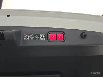 2024 Mercedes-Benz E-Класс с пробегом 13 211 км